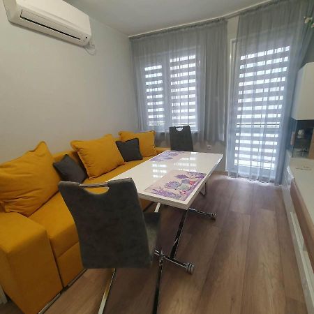 Apartment Voivoda Варна Екстер'єр фото